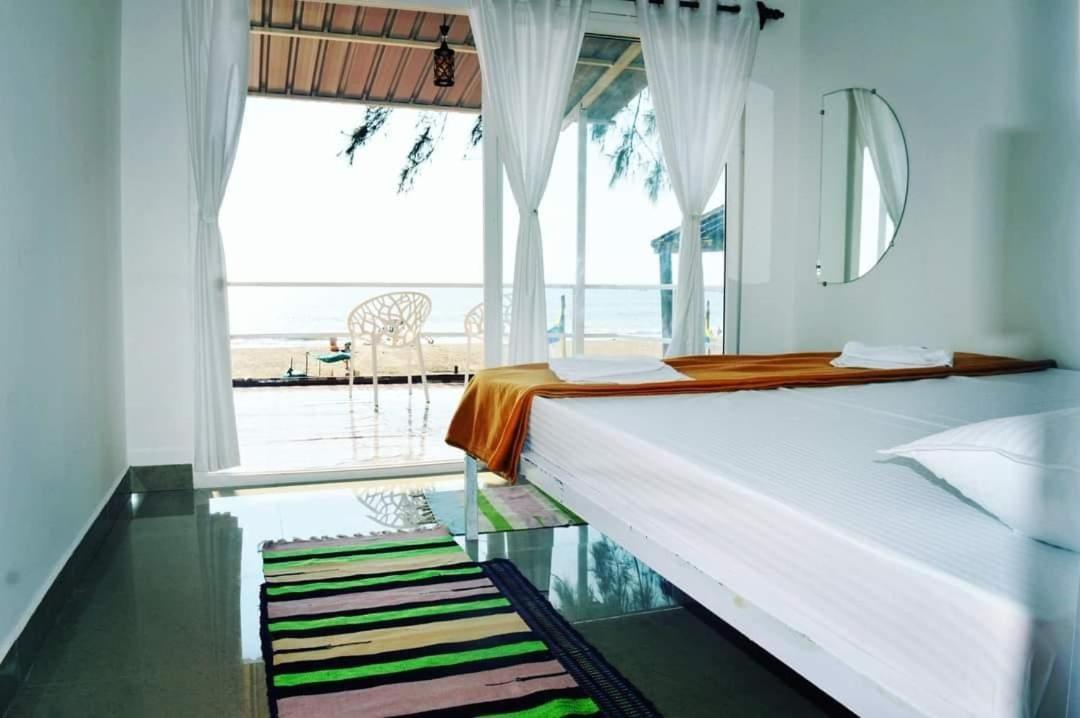 Baywatch Beach Resort Patnem Canacona Exterior foto